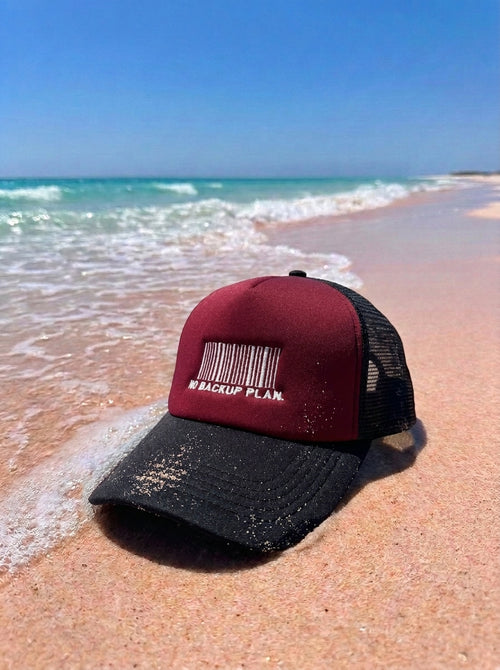 BARCODE BURGUNDY CAP